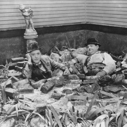 Laurel et Hardy Bricoleurs