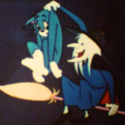 Tom et Jerry "La Sorcière volante"