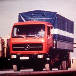 Camion Mercedes Benz
