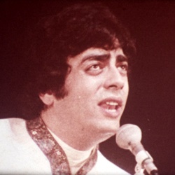 Scopitone d'Enrico Macias "Dix ans déjà"