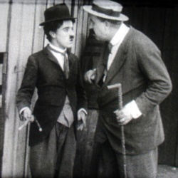 Charlot et Mabel aux Courses