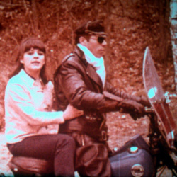 Scopitone de Nicoletta "L'Homme à la Moto"