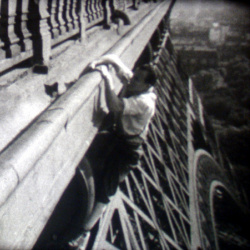 À l'Assaut de la Tour Eiffel