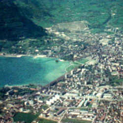 Découverte aérienne de la France "La Savoie"