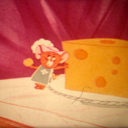 Tom & Jerry "Royal Cat Nap"