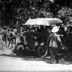 Les Géants minuscules