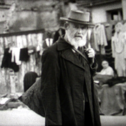 Paris s'&eacute;veille