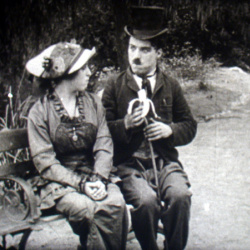 Charlot et le Mannequin