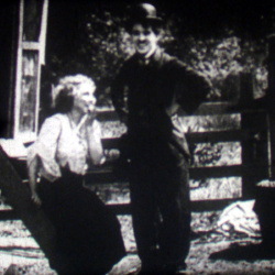 Charlot Musicien