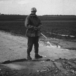 Actualités Pathé 1959 "Israël, Terre de Combat"