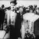Charlot et les Saucisses