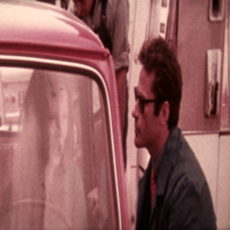 Deux Ou Trois Choses Que Je Sais D'elle Deux ou trois Choses que je sais d'elle (Film 16 mm) | Bd-cine.com