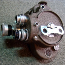 Bell & Howell 70 DL
