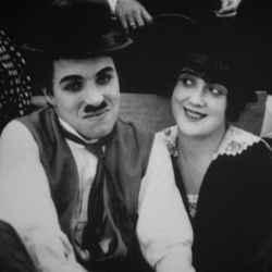 Charlot et Mabel aux Courses