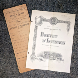 Brevet d'Invention (338)