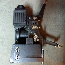 Path&eacute; Vox 16mm